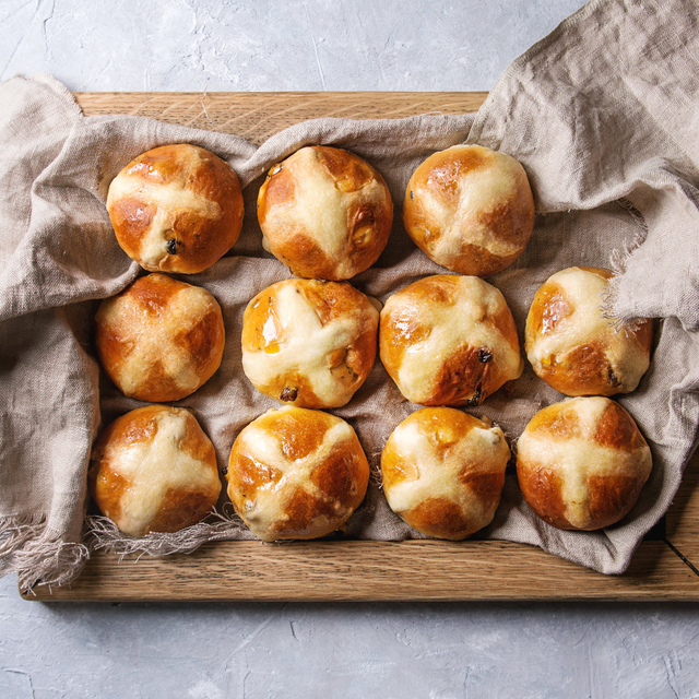 Chai, Vanilla and Chocolate Hot Cross Buns